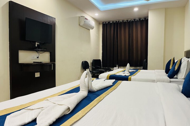 Room 17 of 61
