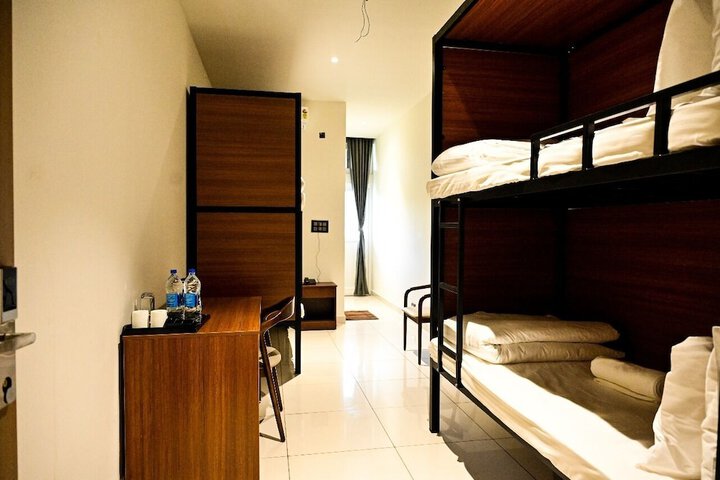 Room 31 of 61