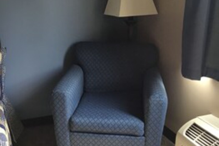 Room 16 of 34