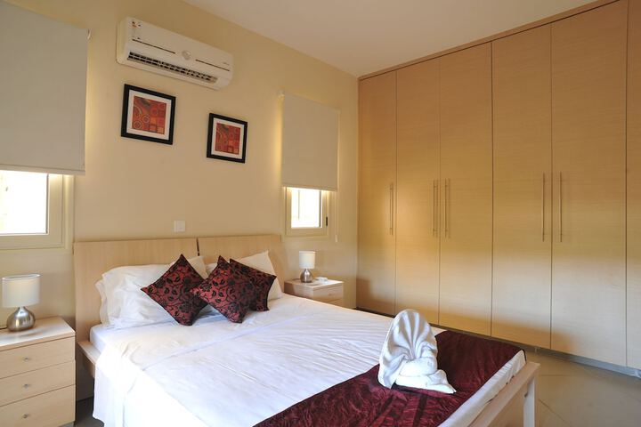 Room 10 of 54