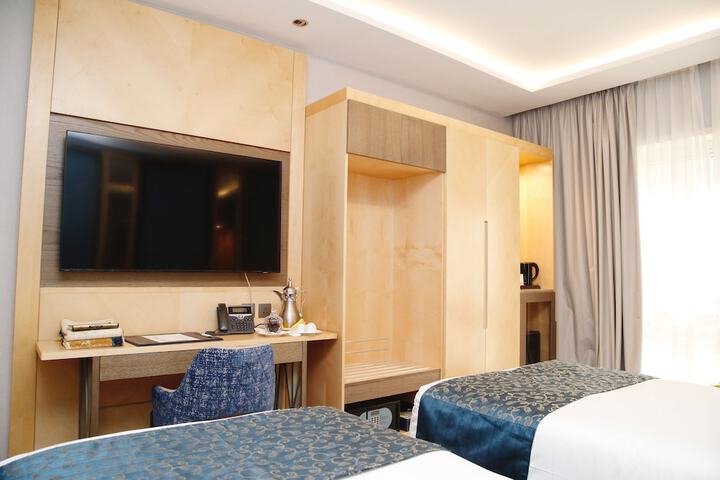 Room 16 of 55