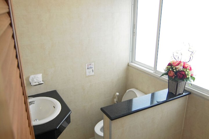 Room 29 of 41