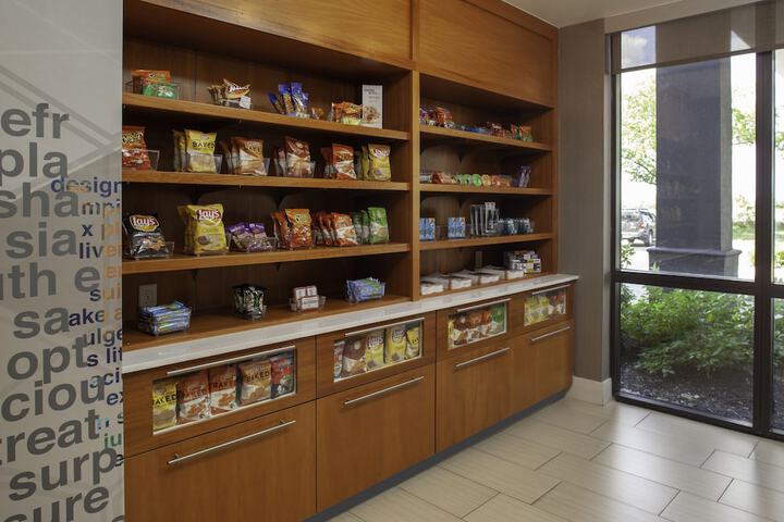 Snack bar