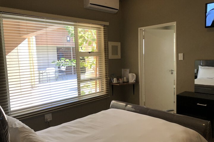 Room 20 of 48