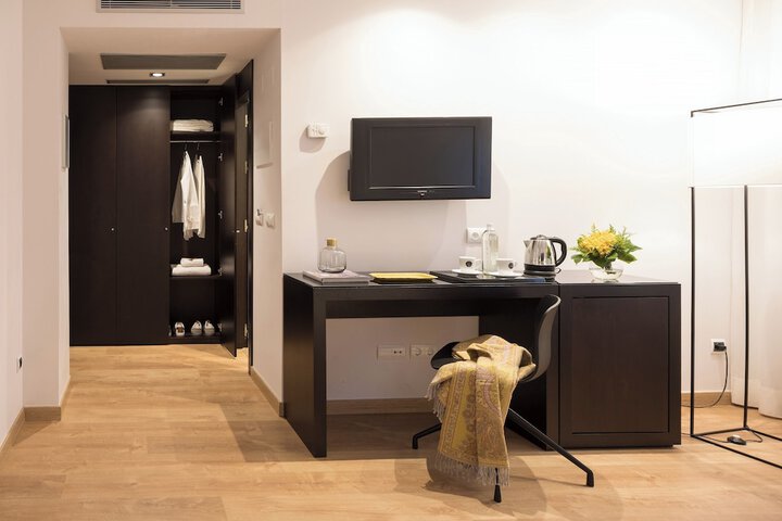 Room 40 of 111