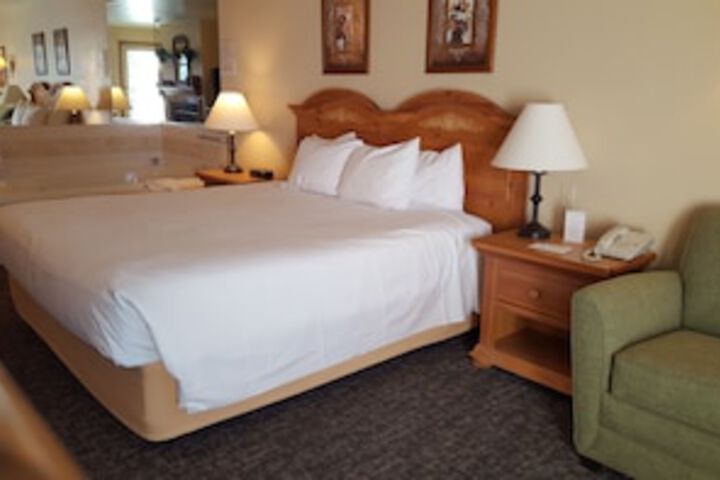 Room 34 of 279