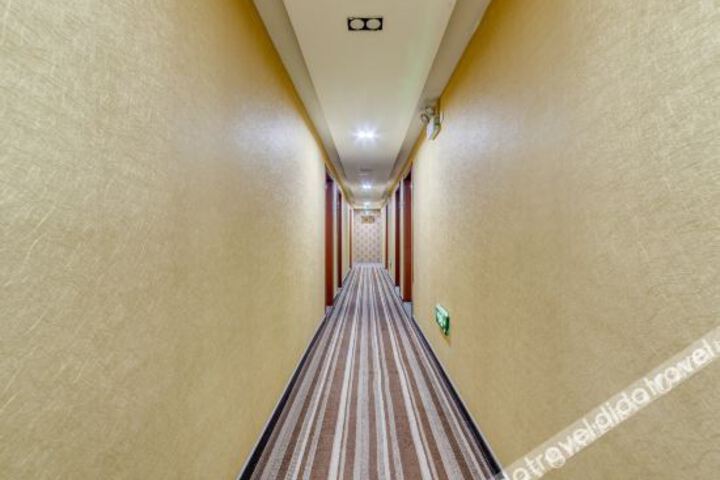 Hotel Interior 4 of 15
