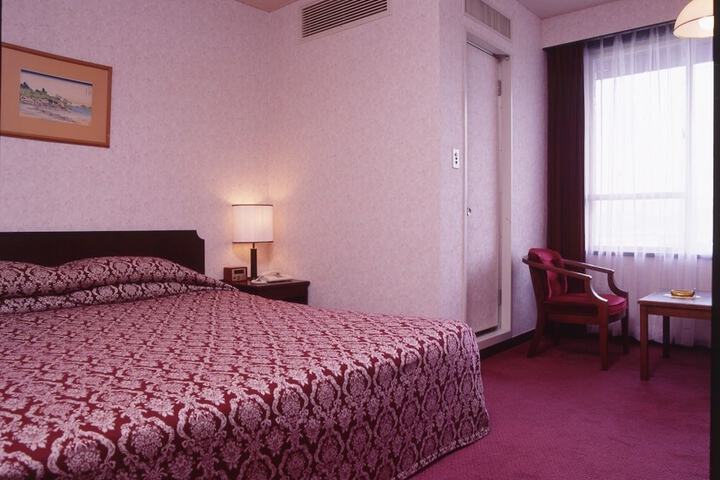 Room 5 of 59