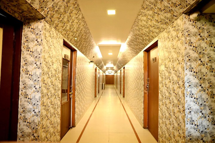Hotel Interior 3 of 81