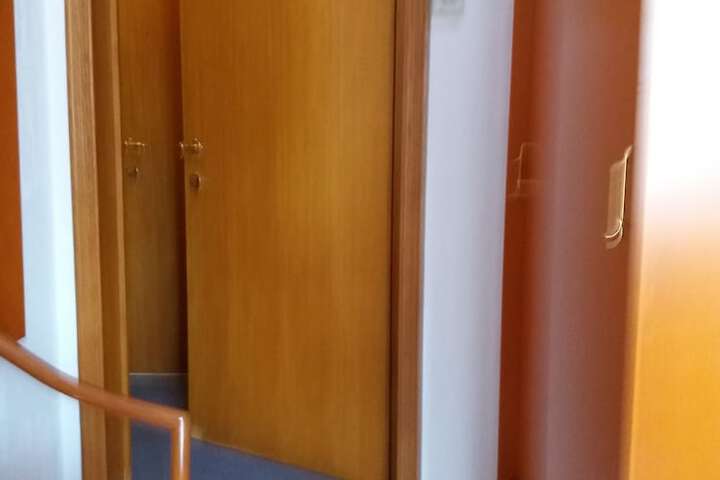Room 5 of 29