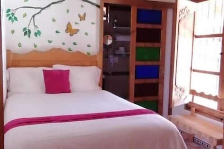 Room 12 of 23