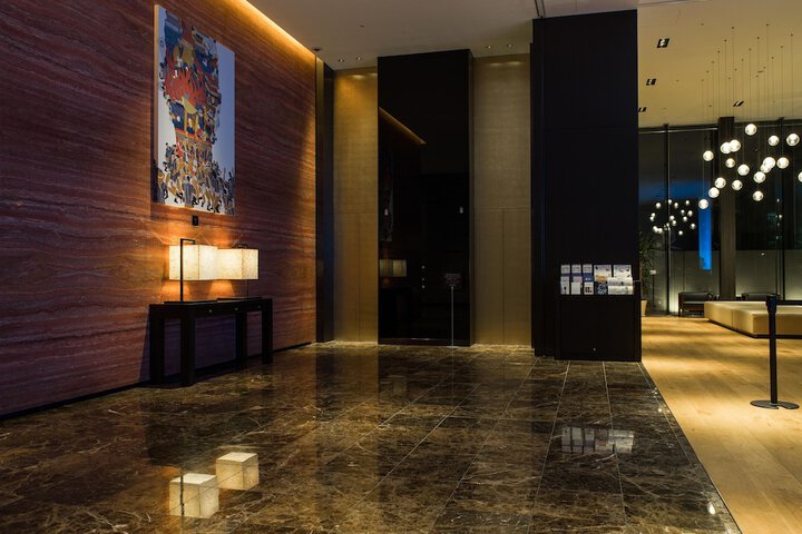 Hotel Interior 4 of 121