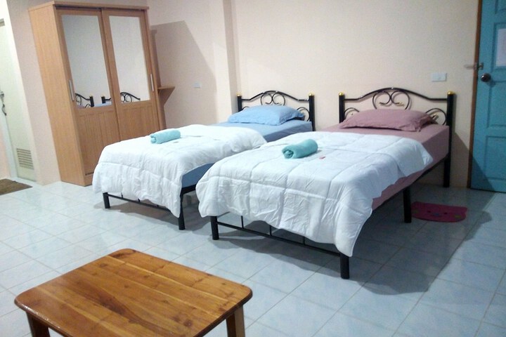 Room 3 of 61
