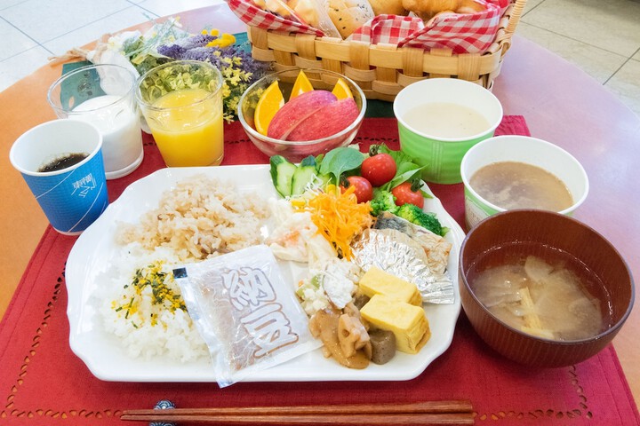 Breakfast meal
