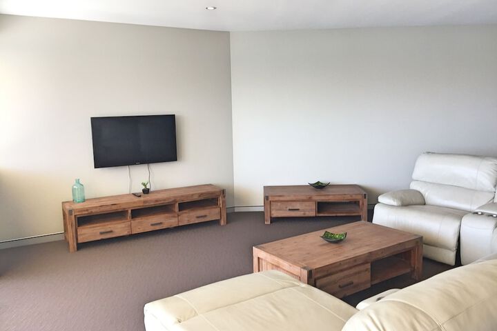 Room 12 of 69