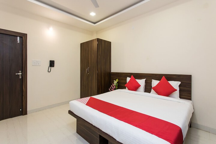 Room 6 of 20