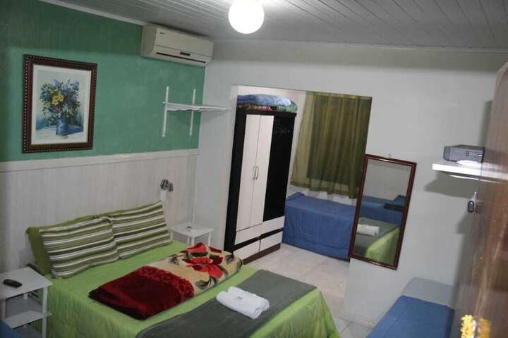 Room 3 of 58