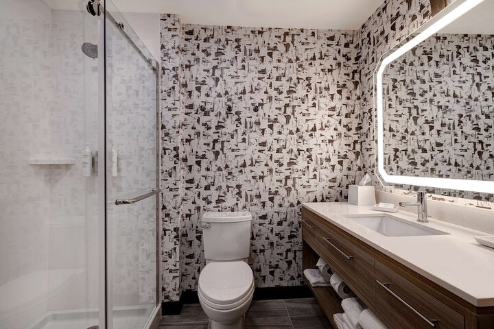 Bathroom shower