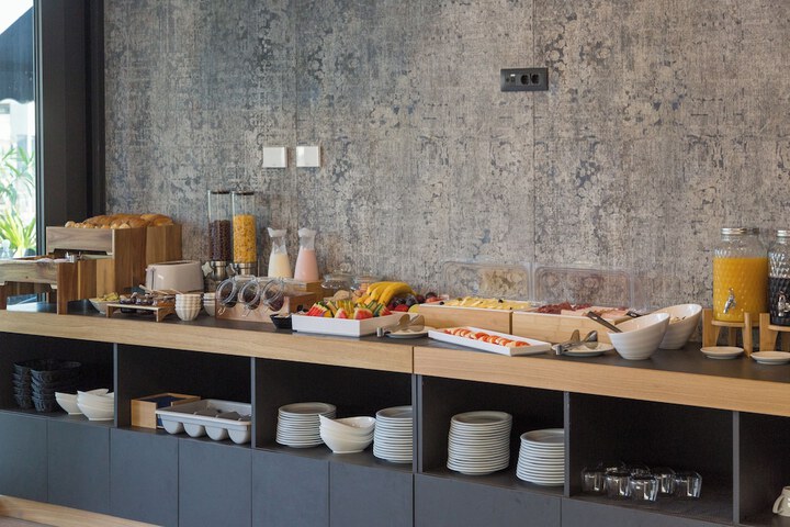 Breakfast/Coffee Service 55 of 59