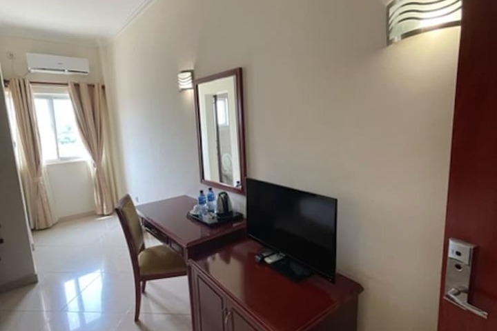 Room 15 of 56