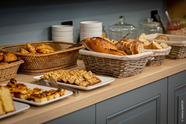 Breakfast/Coffee Service 68 of 93