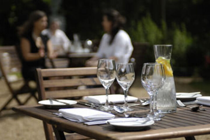 Dining 62 of 71