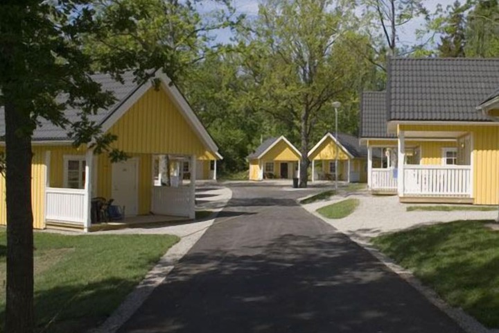 Property Grounds 16 of 27