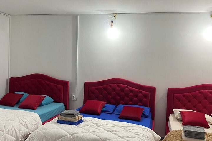 Room 54 of 106