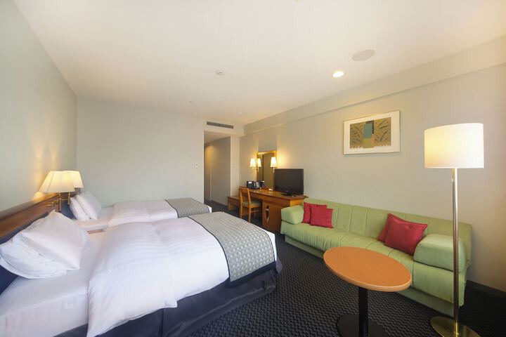 Room 17 of 130