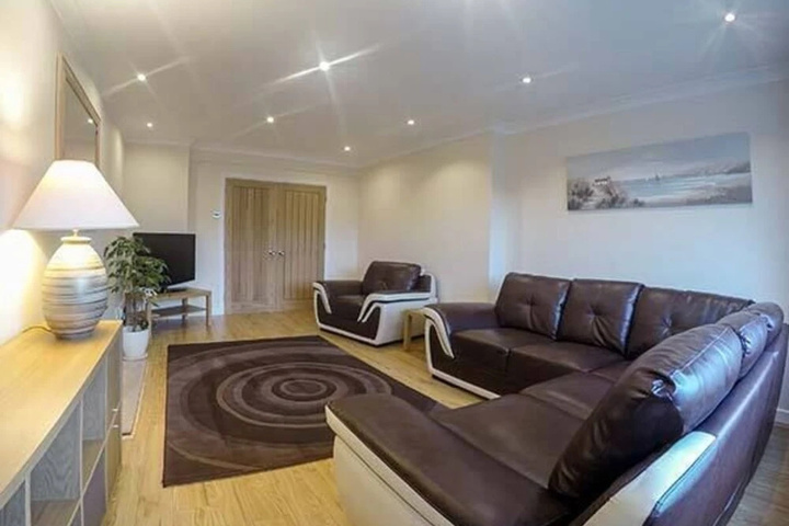 Room 3 of 14
