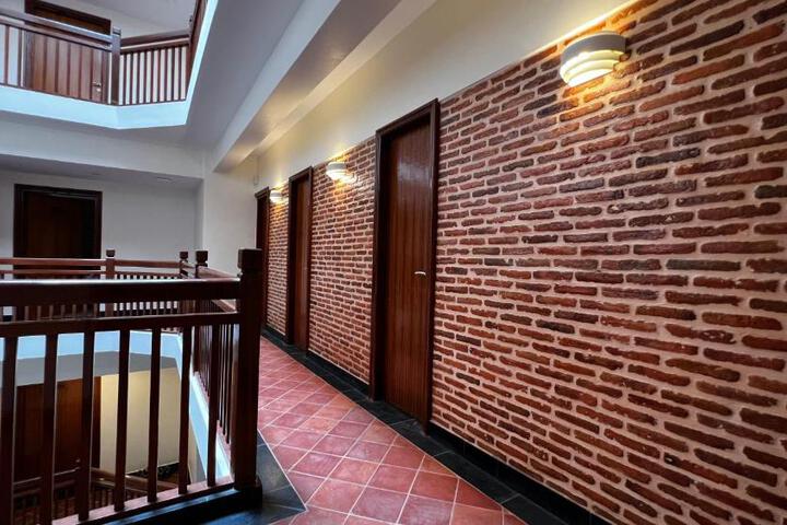 Hotel 17 of 23