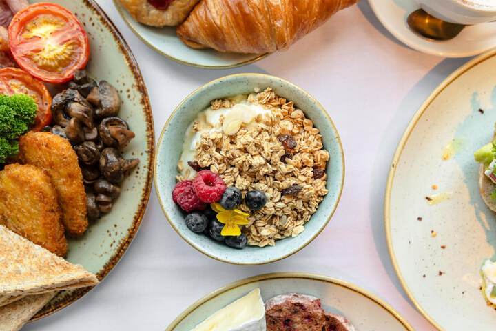 Breakfast/Coffee Service 75 of 151
