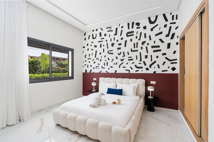 Room 12 of 47