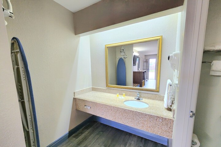 Bath Amenities