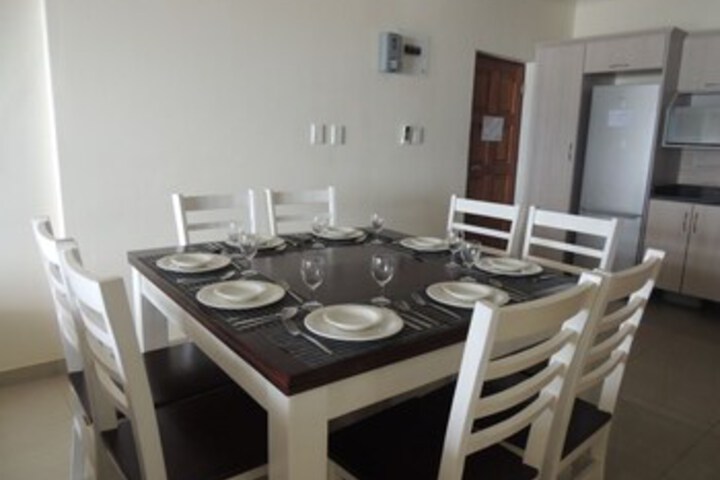 Room 10 of 24