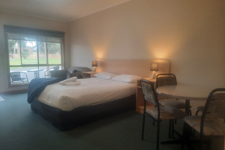 Room 15 of 29