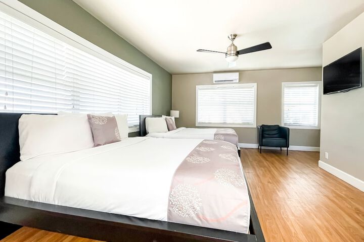 Basic Studio Queenbed (23 of 23)