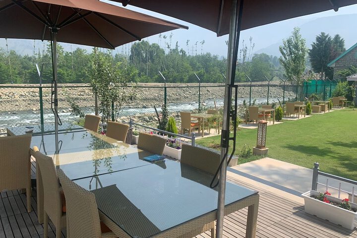 Terrace/Patio 12 of 36