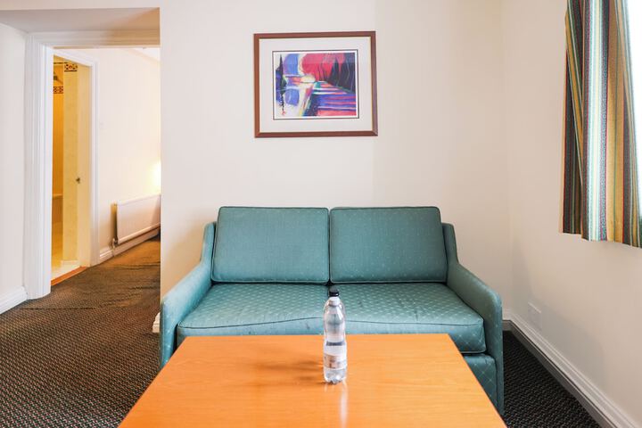 Room 35 of 75
