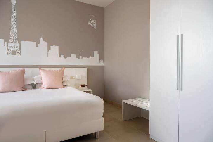 Room 19 of 47