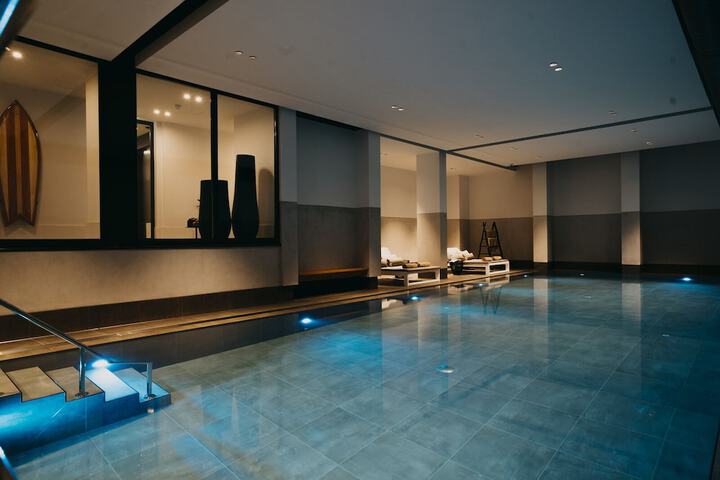 Pool 74 of 125