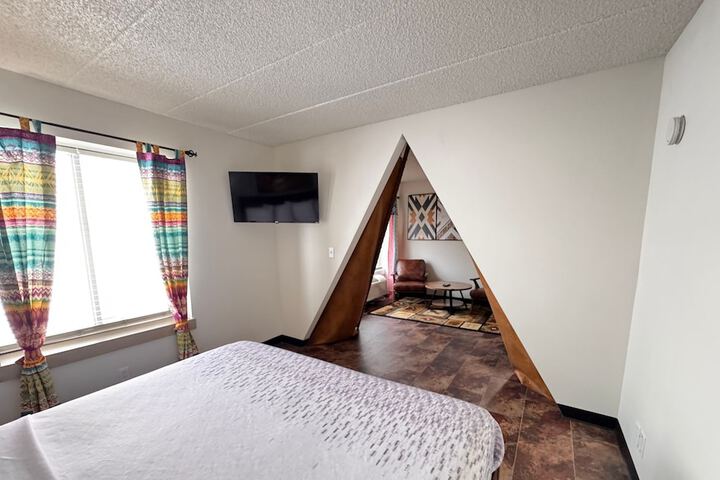 Room 193 of 293