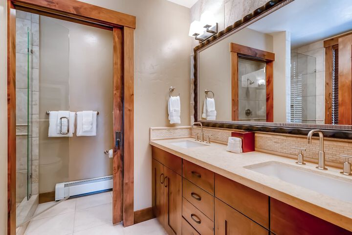 Bathroom Interior Photo