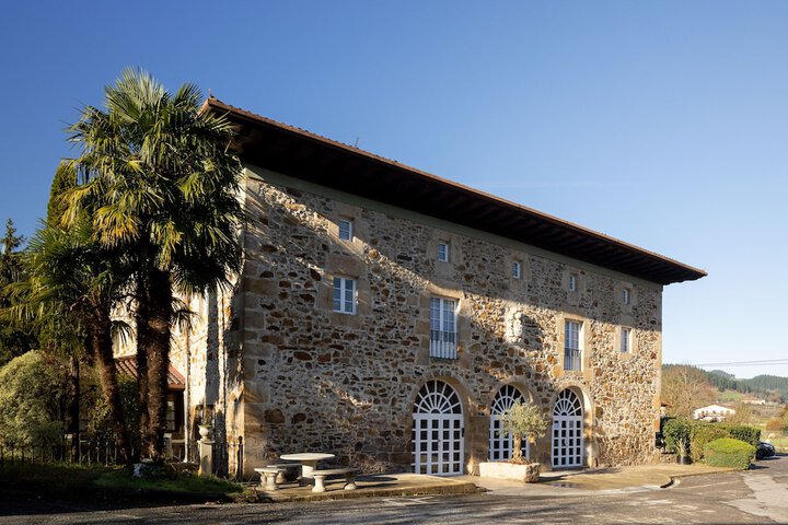Hotel 45 of 49