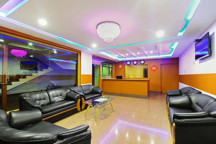 Room 2 of 13