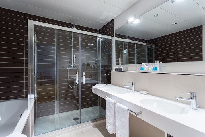 Bathroom Interior Photo