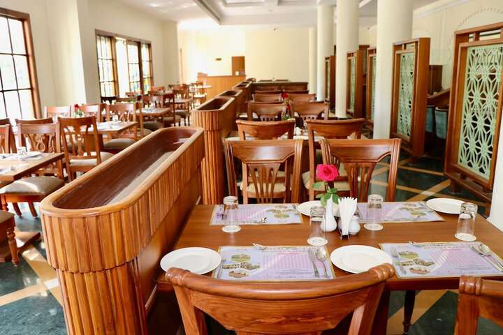 Dining 92 of 181