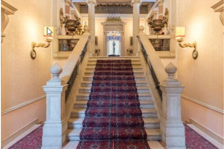 Hotel 62 of 65
