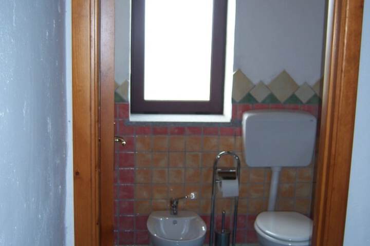 Room 18 of 60