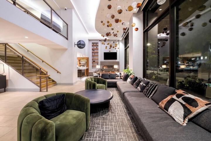 Hotel Lobby